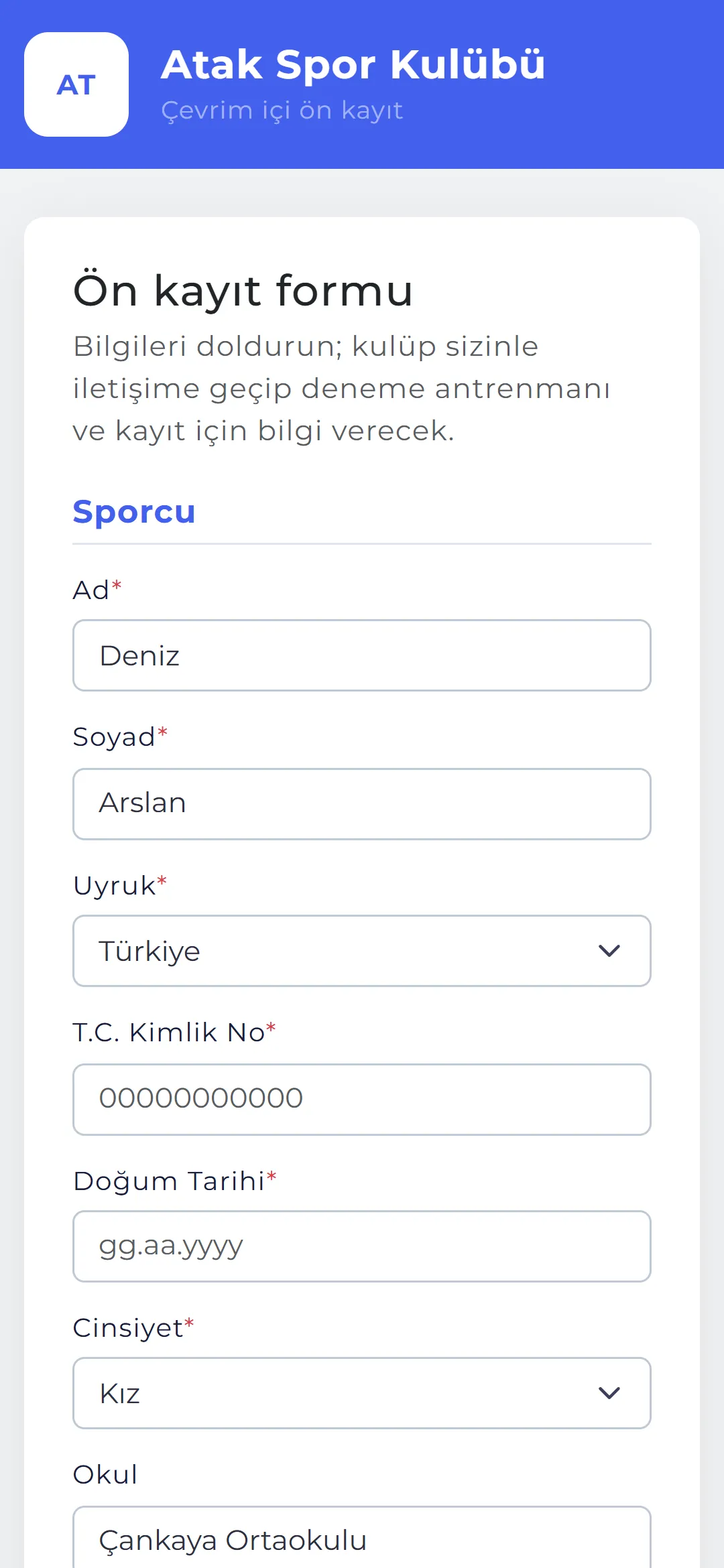 QR koddan açılan ön kayıt formu ve KVKK onayı.